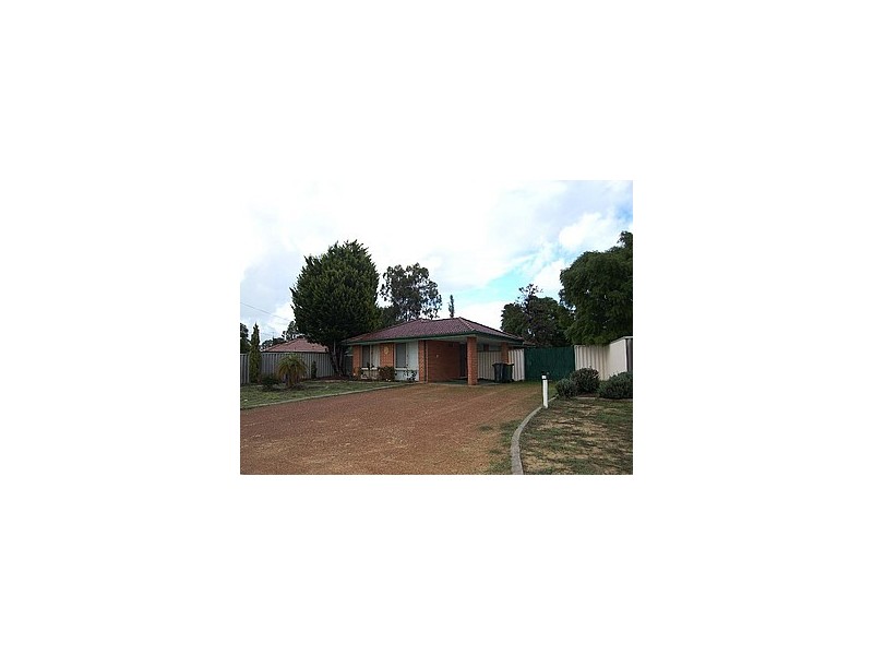 17 Casula Ave, Coodanup WA 6210