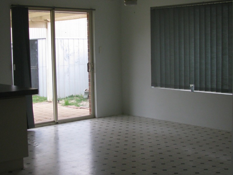 3A Ensay Place, Dudley Park WA 6210