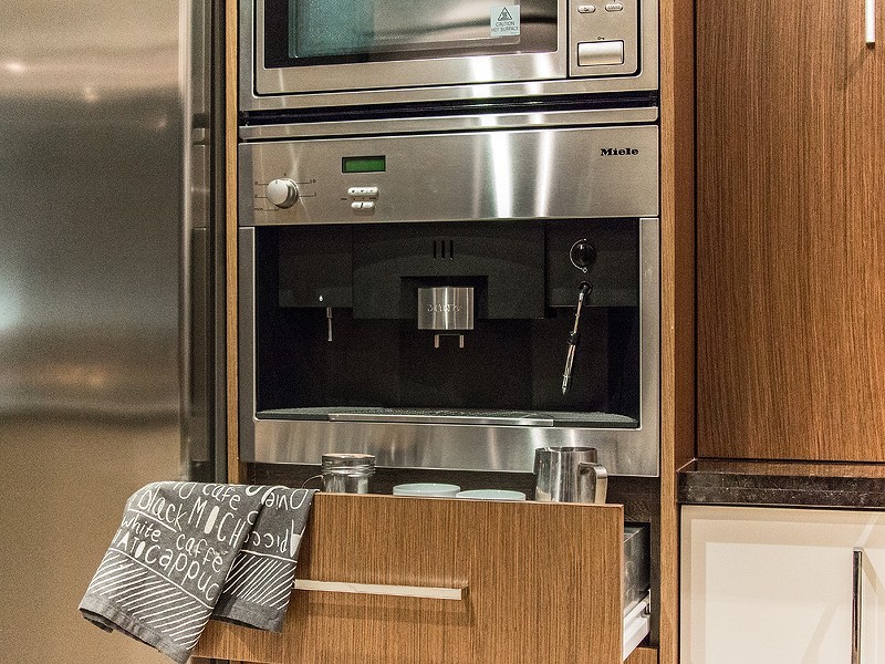 8 Alexis Circle, Wannanup WA 6210