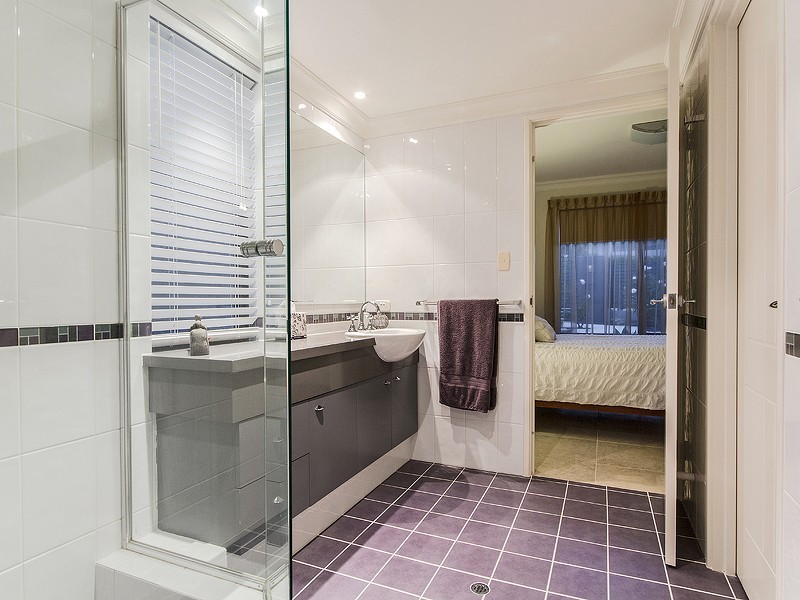 8 Alexis Circle, Wannanup WA 6210