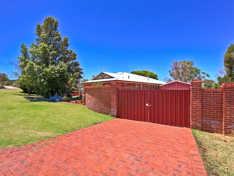 7 Eldora Crescent, Falcon WA 6210