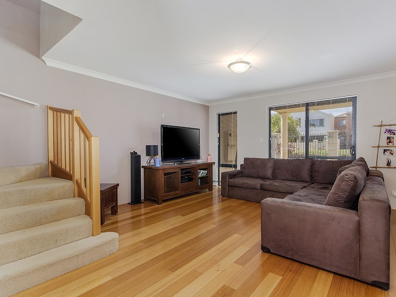 30 Village Mews, Wannanup WA 6210