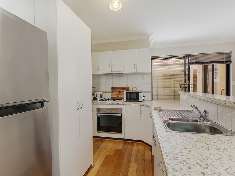 30 Village Mews, Wannanup WA 6210
