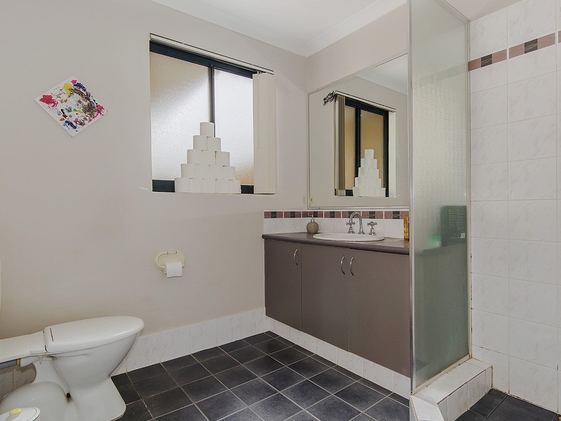 37 Batavia Avenue, Wannanup WA 6210