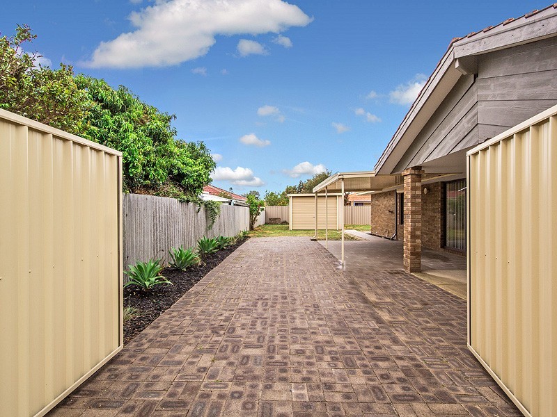 47 Hungerford Avenue, Halls Head WA 6210