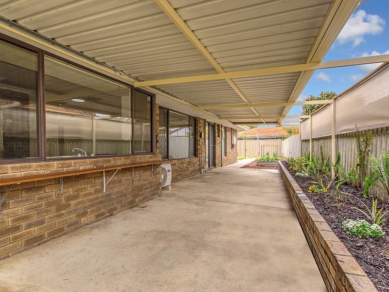 47 Hungerford Avenue, Halls Head WA 6210