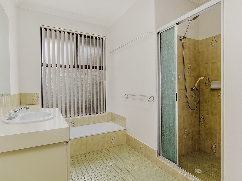 47 Hungerford Avenue, Halls Head WA 6210