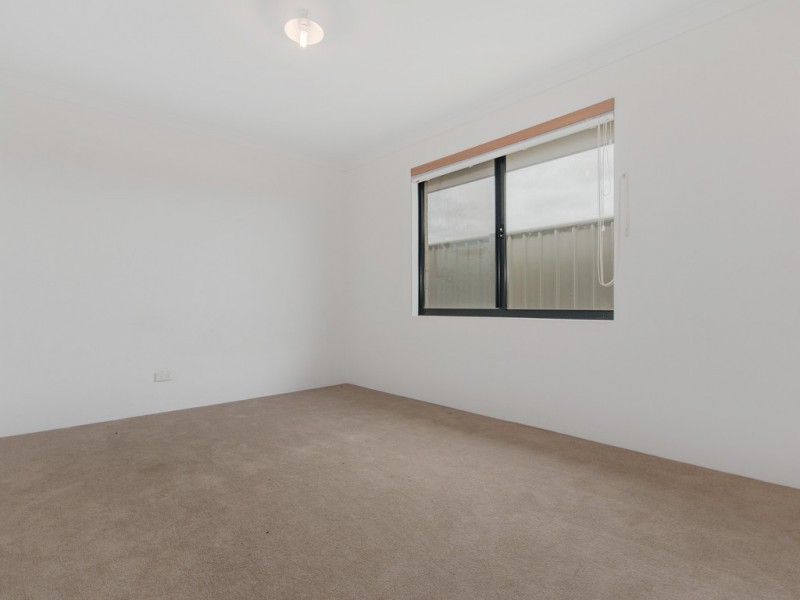 8 Aldham Court, Wellard WA 6170