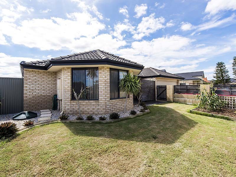 69 Harrington Waters, Waikiki WA 6169