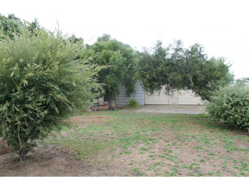 11 Flight Street, Falcon WA 6210