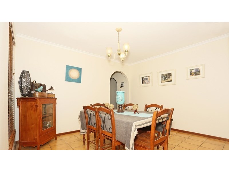 16 Darbal Road, Greenfields WA 6210