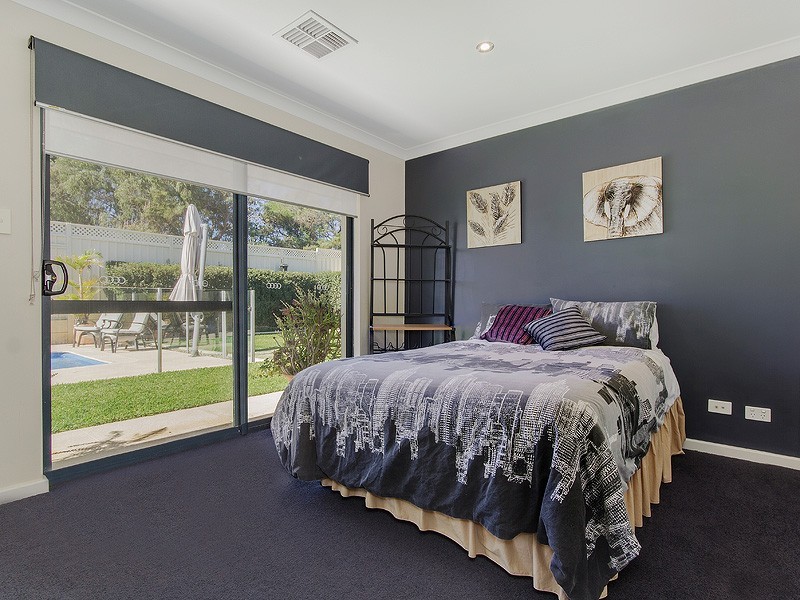 40 Mccubbin Loop, Dawesville WA 6211