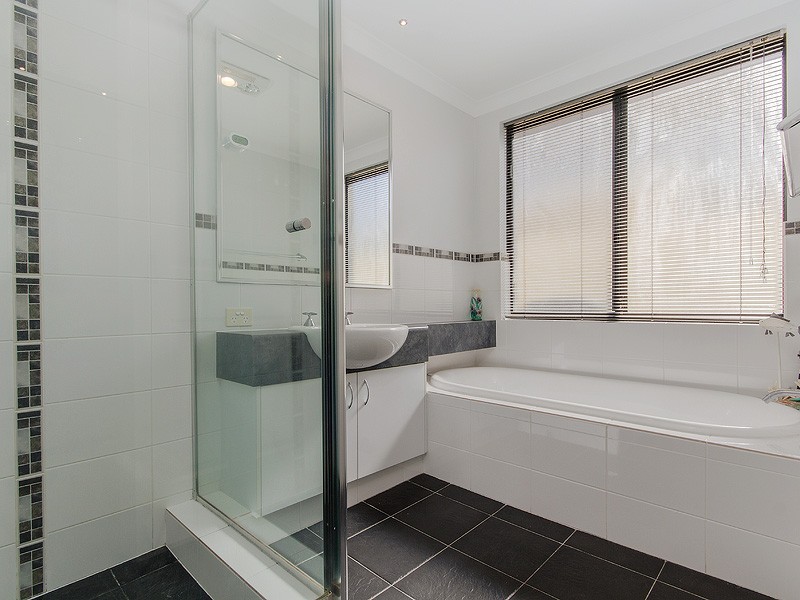 40 Mccubbin Loop, Dawesville WA 6211