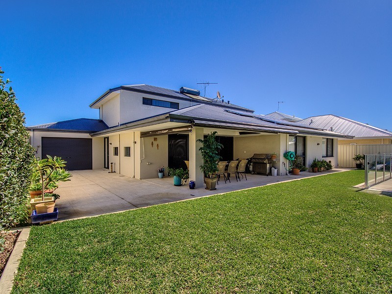 40 Mccubbin Loop, Dawesville WA 6211