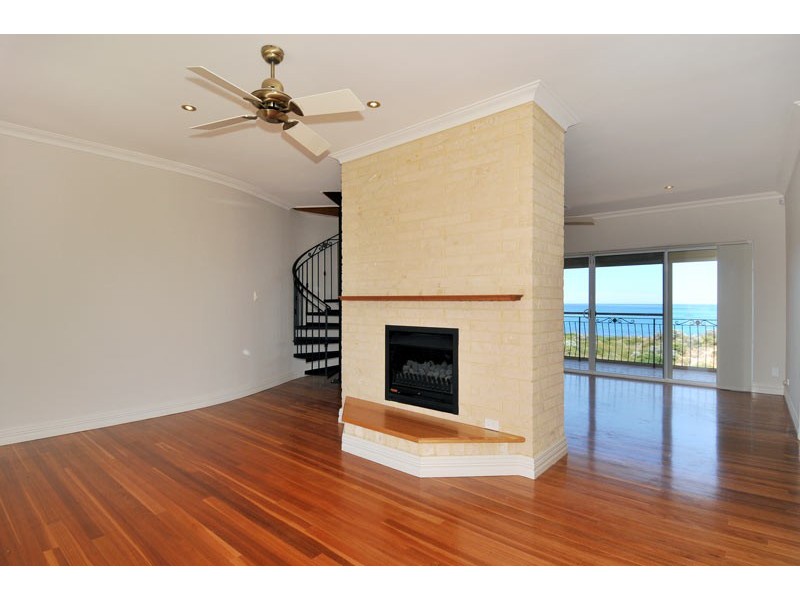 34 Alexis Circle, PORT BOUVARD, Wannanup WA 6210