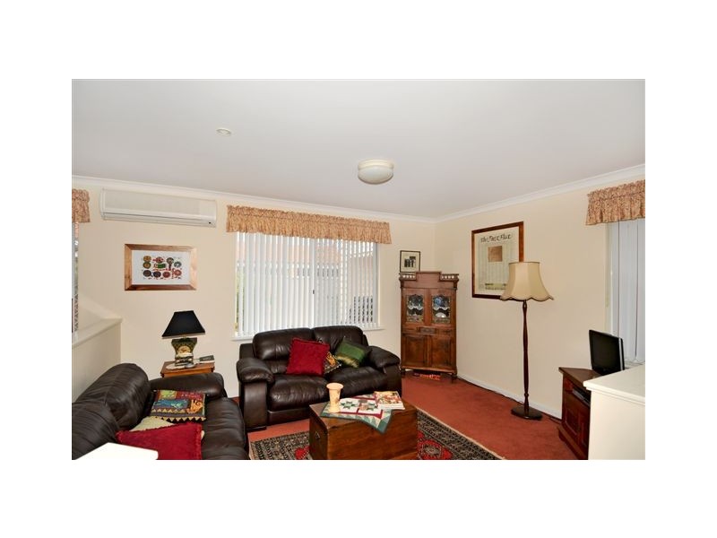 30 Leighton Road East, Halls Head WA 6210