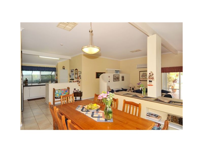 30 Leighton Road East, Halls Head WA 6210