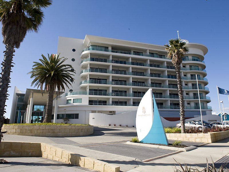 505, 42-16 Dolphin Drive, Mandurah WA 6210