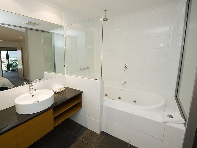 505, 42-16 Dolphin Drive, Mandurah WA 6210