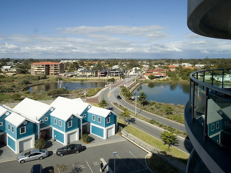 505, 42-16 Dolphin Drive, Mandurah WA 6210