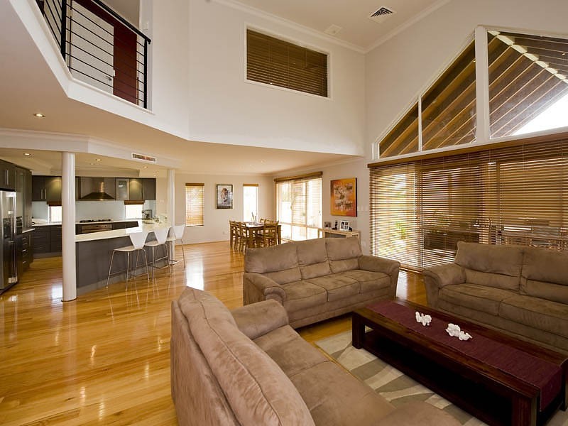 84 Baloo Crescent, PORT BOUVARD, Wannanup WA 6210
