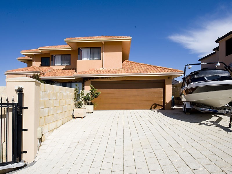 1 Storm Lane, PORT BOUVARD, Wannanup WA 6210