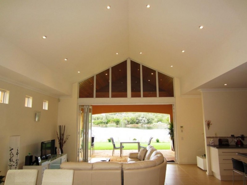 8 Lakeway Retreat, Dawesville WA 6211