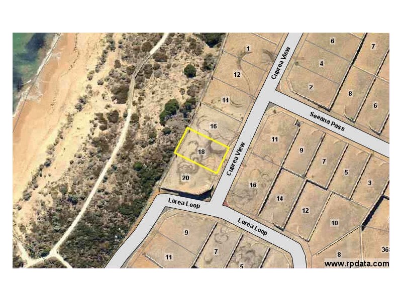 18 Seeana Pass, Halls Head WA 6210