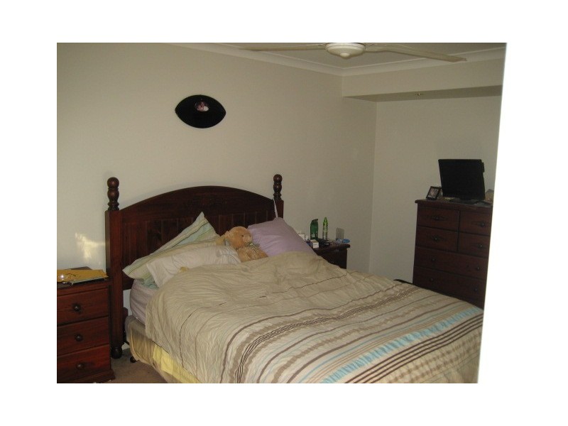 6 Peron Place, San Remo WA 6210