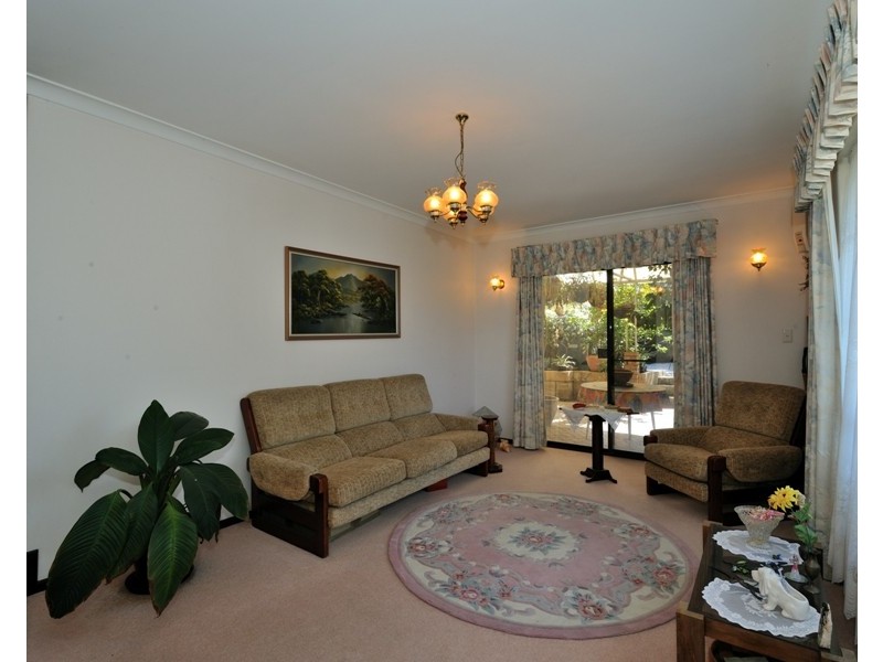 61 Mahogany Drive, Halls Head WA 6210