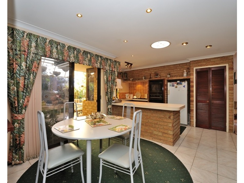 61 Mahogany Drive, Halls Head WA 6210