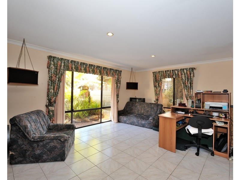 61 Mahogany Drive, Halls Head WA 6210