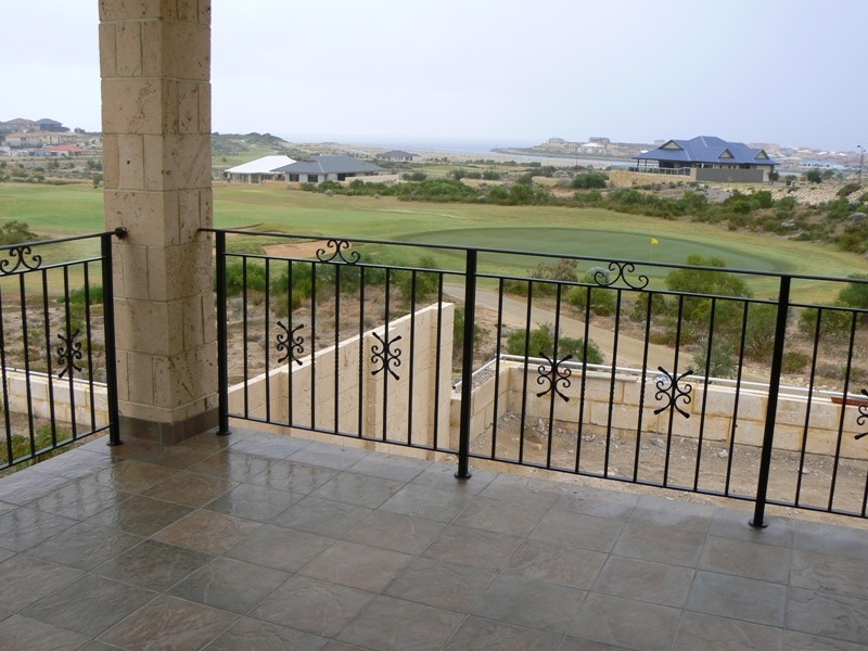 57 Lakeway Rt, Dawesville WA 6211