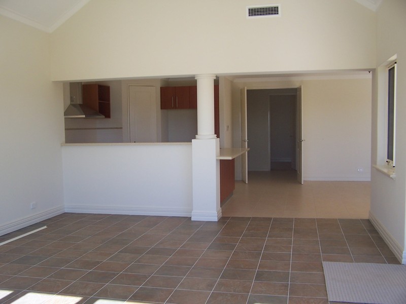 57 Lakeway Rt, Dawesville WA 6211