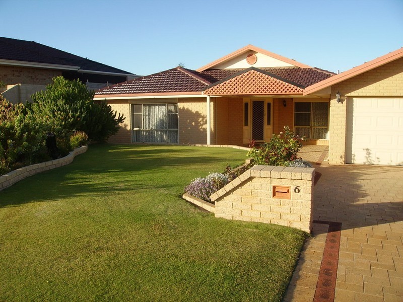 6 Australis Circle, Wannanup WA 6210