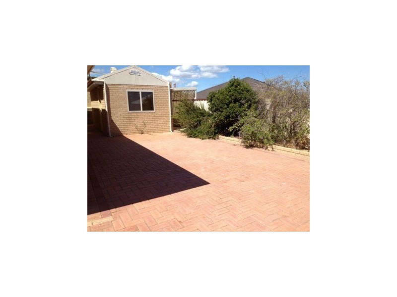 6 Australis Circle, Wannanup WA 6210