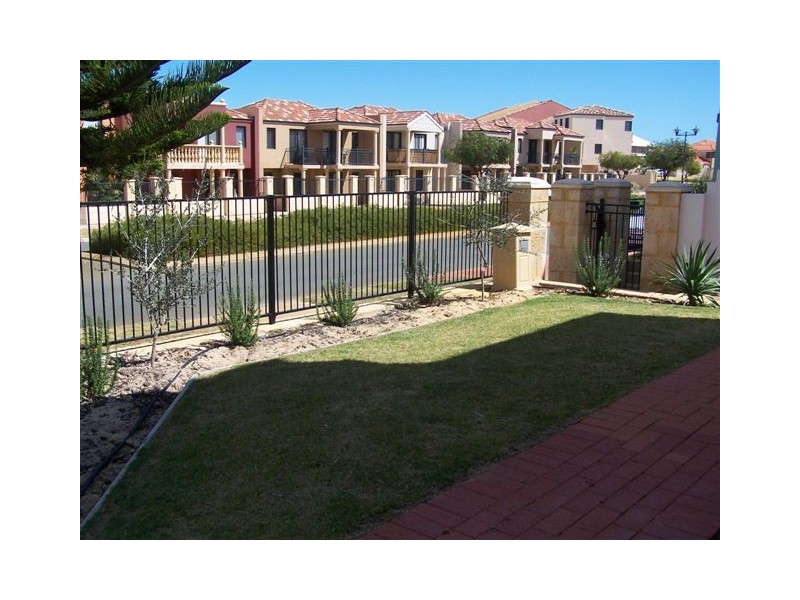 36 Westview Parade, Wannanup WA 6210