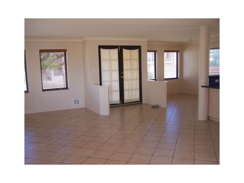 36 Westview Parade, Wannanup WA 6210