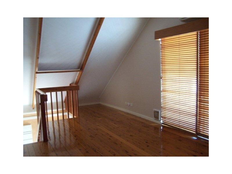 60a Queen Pde, Wannanup WA 6210