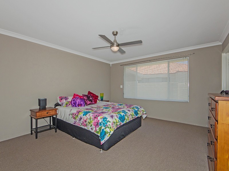 14 Endeavour Circle, Wannanup WA 6210