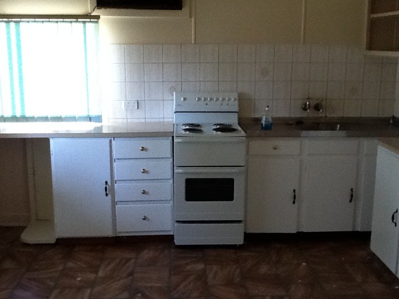 9 Eacott St, Mandurah WA 6210