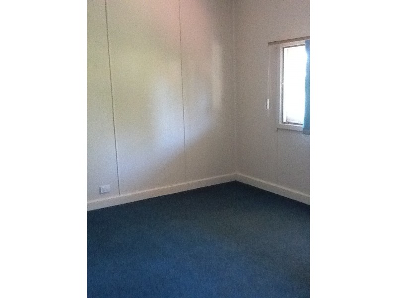 9 Eacott St, Mandurah WA 6210