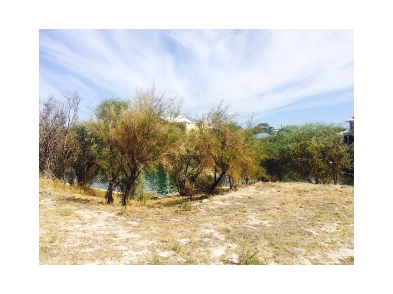 90 (Lot 740) Cormorant Key, PORT BOUVARD, Wannanup WA 6210