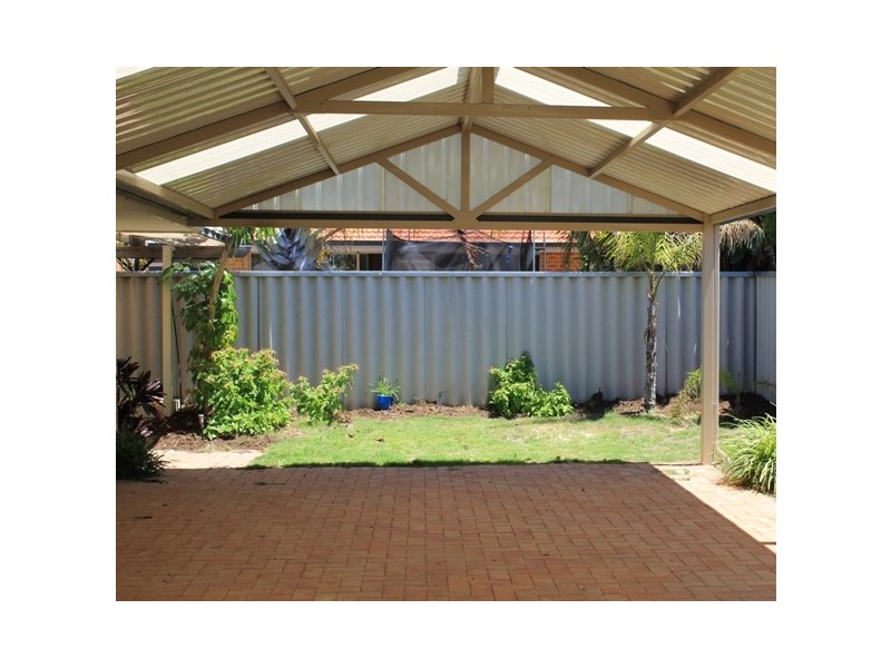 11 Piombino View, Secret Harbour WA 6173