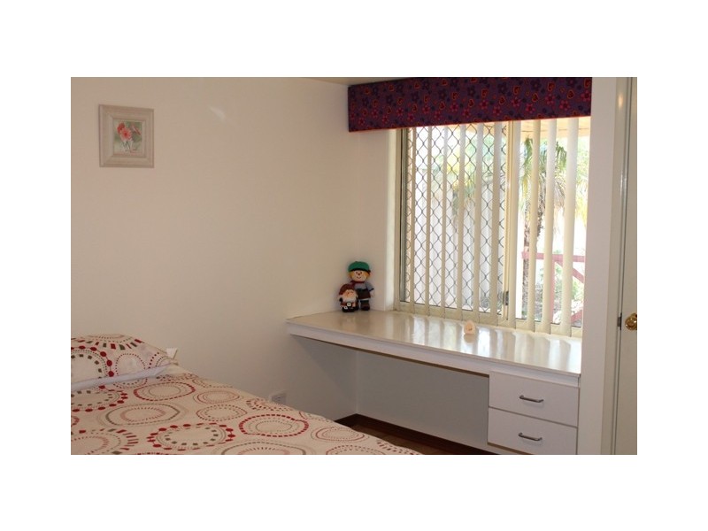 8 Wardell Loop, Dudley Park WA 6210