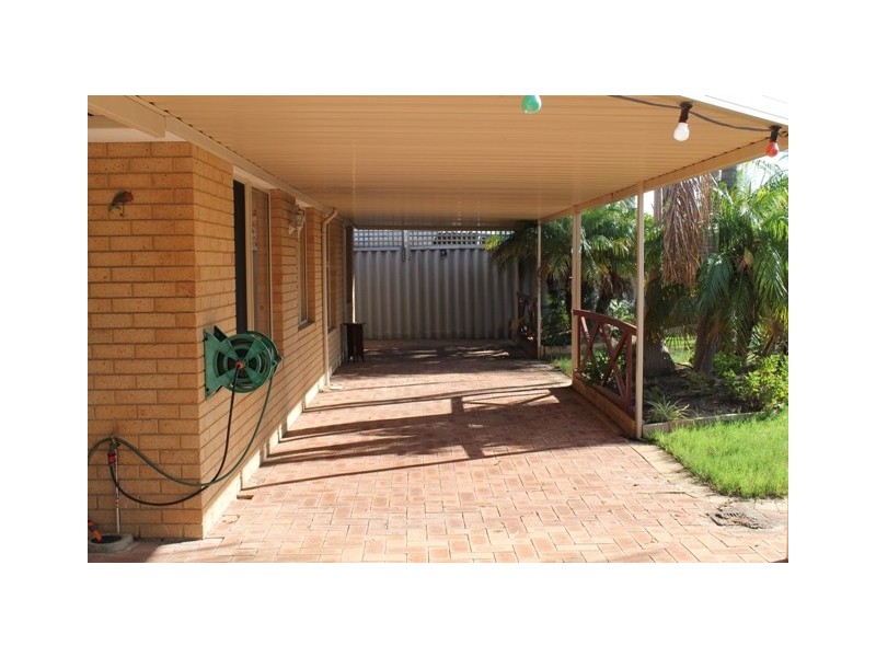 8 Wardell Loop, Dudley Park WA 6210