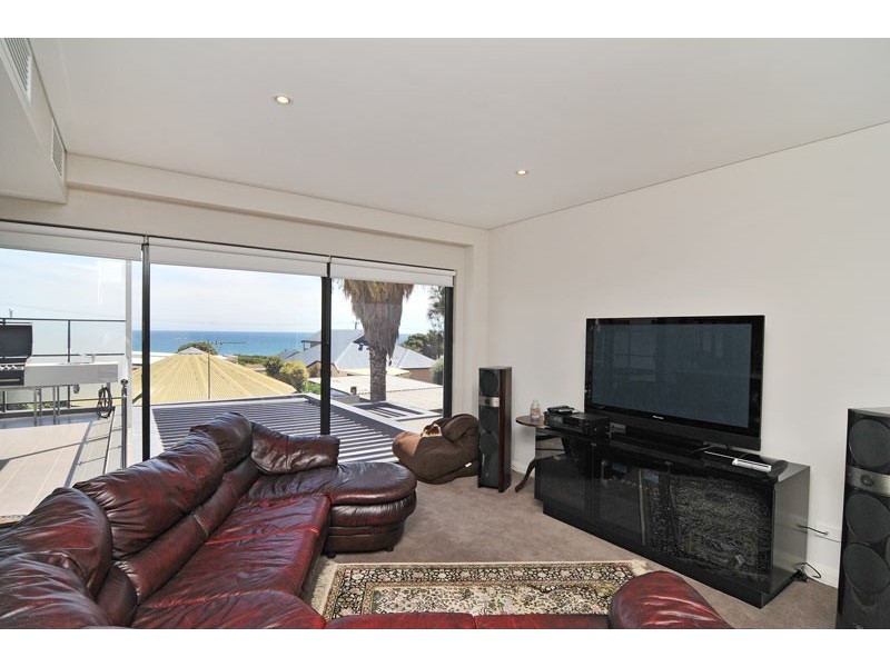 7/24 Oversby Street, Halls Head WA 6210