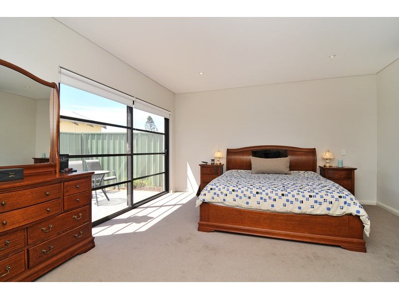 7/24 Oversby Street, Halls Head WA 6210