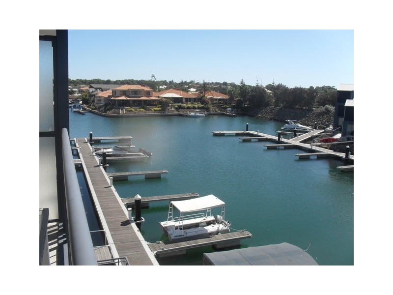 30/206 Mary Street, Halls Head WA 6210