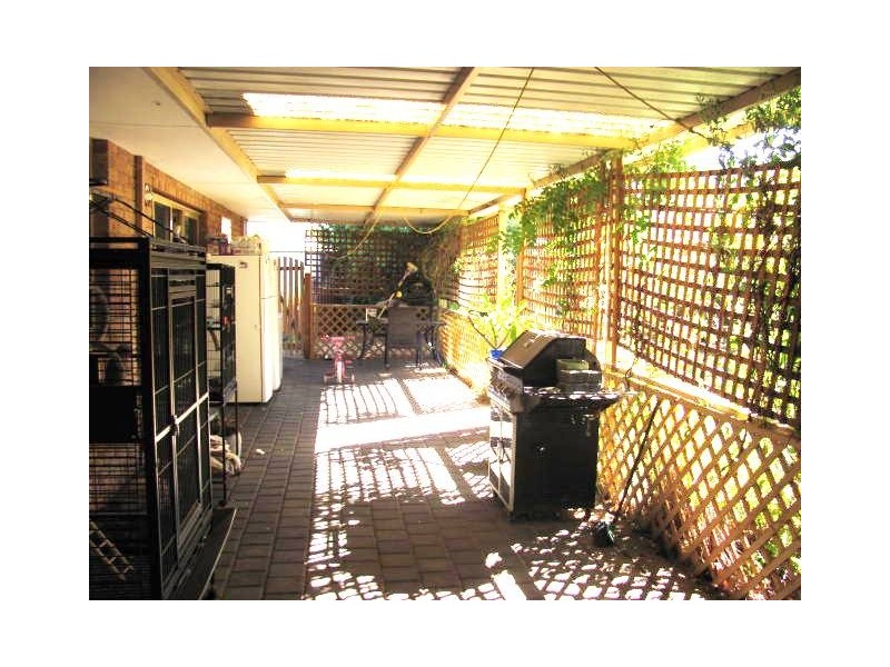 6 Salween Place, Greenfields WA 6210